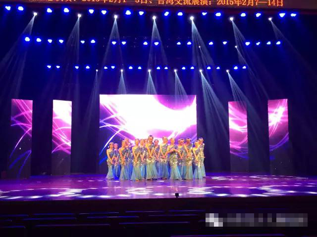 廣州萱梓小荷花舞蹈藝考中心學員舞蹈表演 廣州萱梓小荷花舞蹈藝考中心學員舞蹈表演