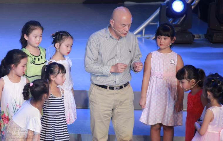 ˷ ̌W ؑcҕ_ ˌWУ20Уcecӂ[˾ʹĿ 