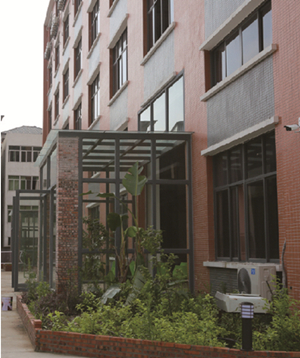 學校正門 學校正門