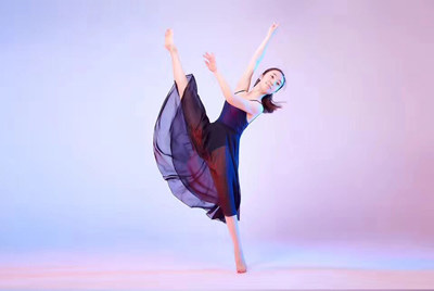 舞蹈老師   劉娜 舞蹈老師   劉娜