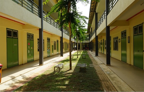 學校走廊.jpg 學校走廊.jpg