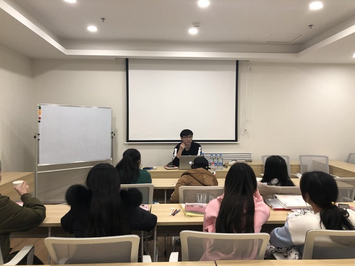 小班上課現場.jpg 小班上課現場.jpg