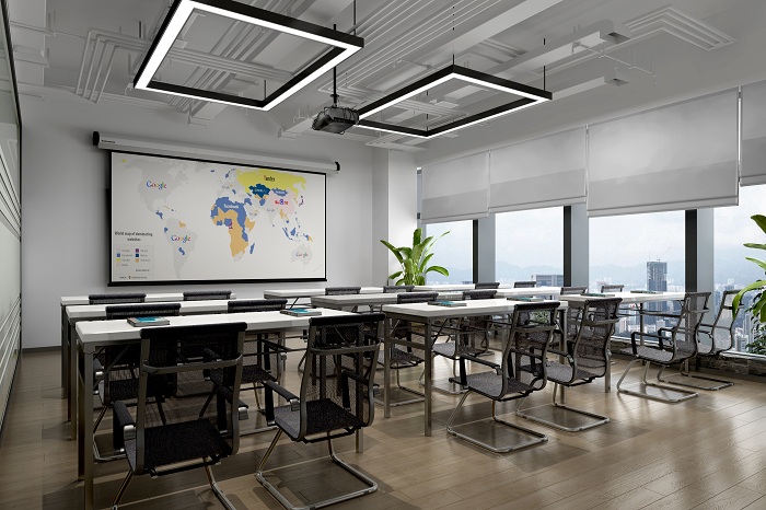 05 先進設備的多媒體教室.jpg 05 先進設備的多媒體教室.jpg