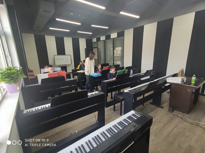 音樂教室1.jpg 音樂教室1.jpg