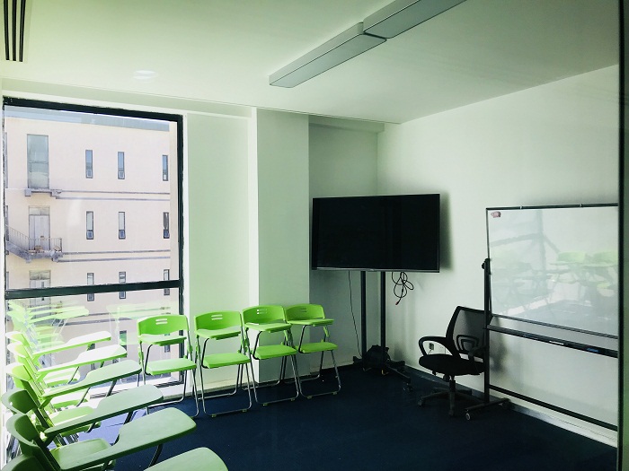 教室 (7).jpg 教室 (7).jpg