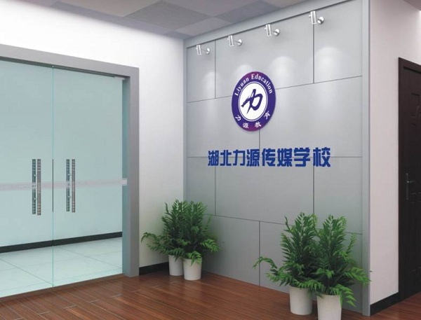 前臺2.jpg 前臺2.jpg