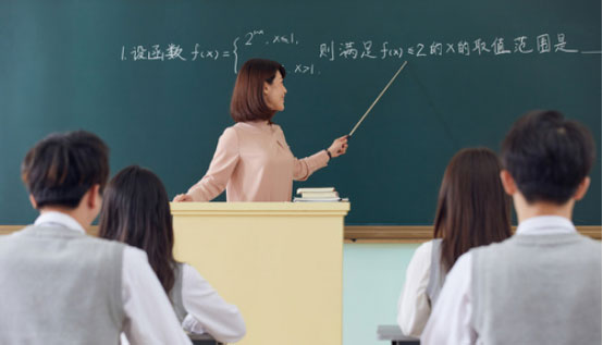 廣州廣外初四復(fù)讀招生簡章