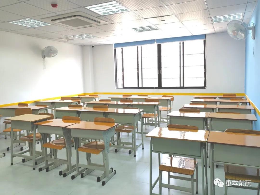 教室環(huán)境 教室環(huán)境