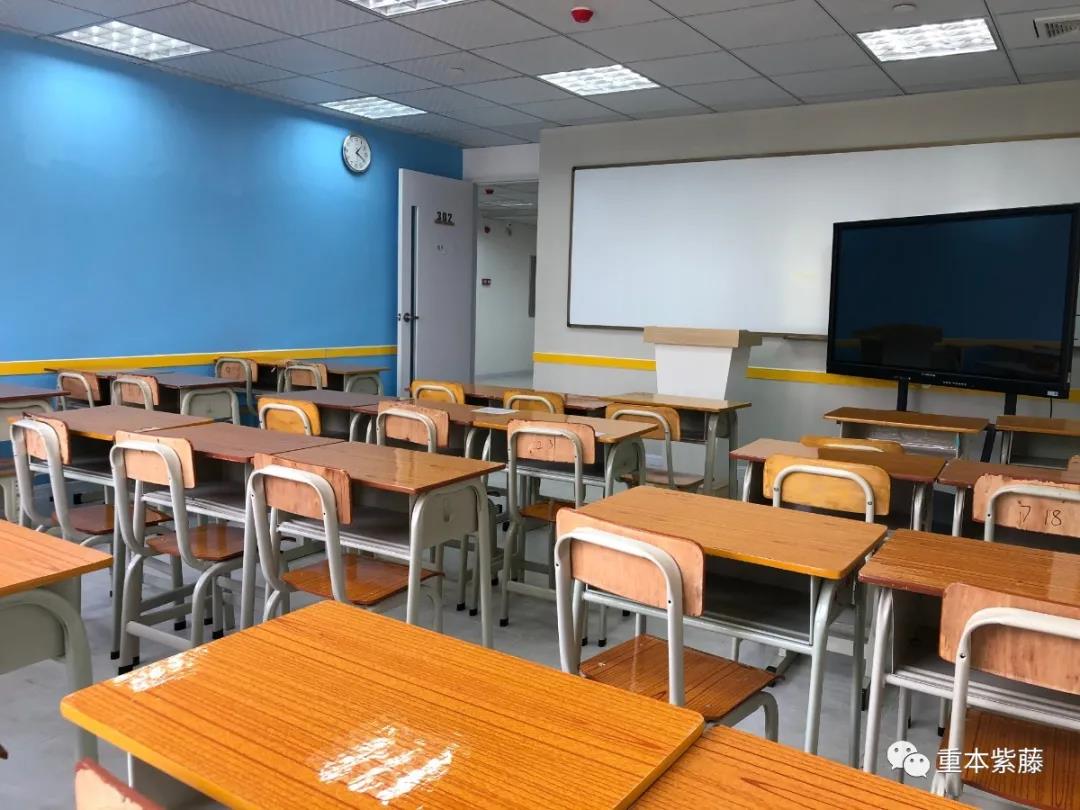 教室環(huán)境 教室環(huán)境