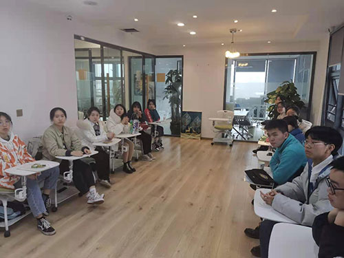 教學(xué)現(xiàn)場 教學(xué)現(xiàn)場