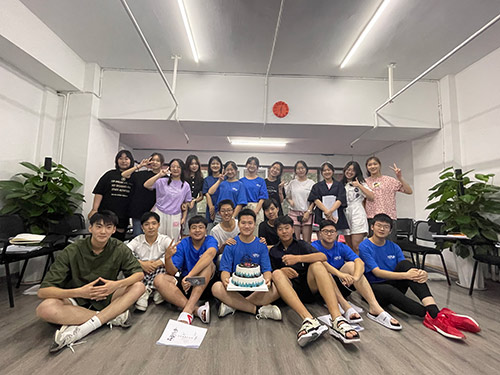 課余生活 課余生活