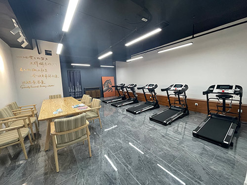 休閑健身區環境 休閑健身區環境