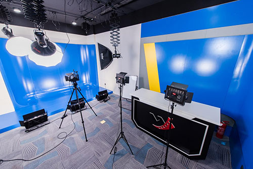 實踐教學(xué)環(huán)境 實踐教學(xué)環(huán)境