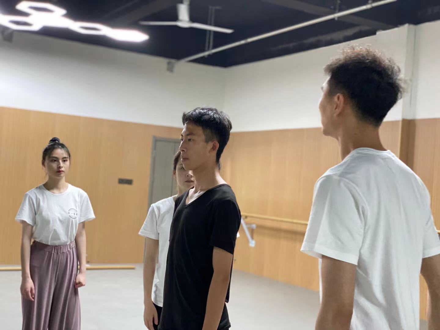 形體訓練 形體訓練