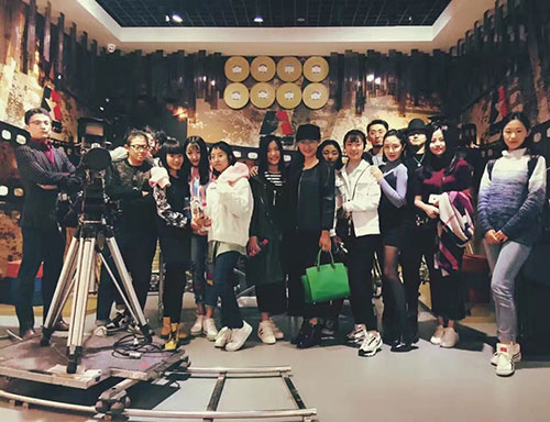 學(xué)生風(fēng)采 學(xué)生風(fēng)采