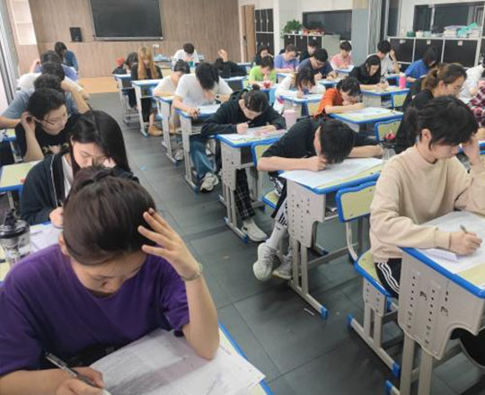 上課現場.jpg 上課現場.jpg