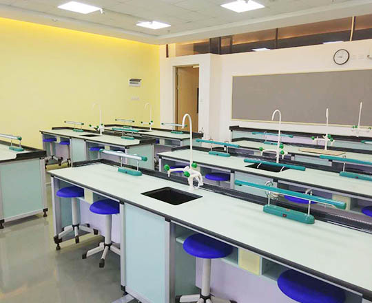 實驗室.jpg 實驗室.jpg