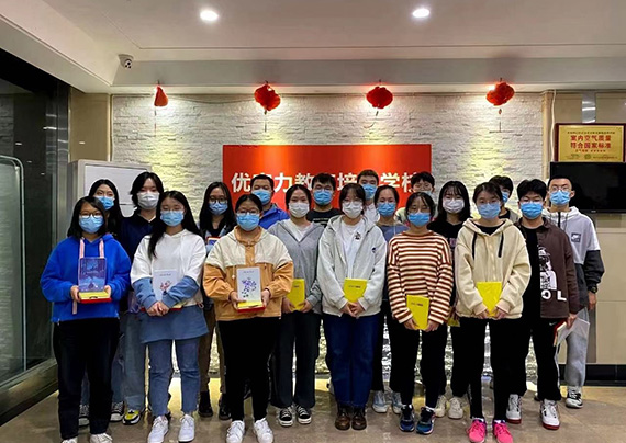 鄭州捷登高考補習學校學生平時表現怎么樣?