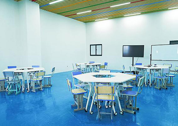 理論教室1.jpg 理論教室1.jpg