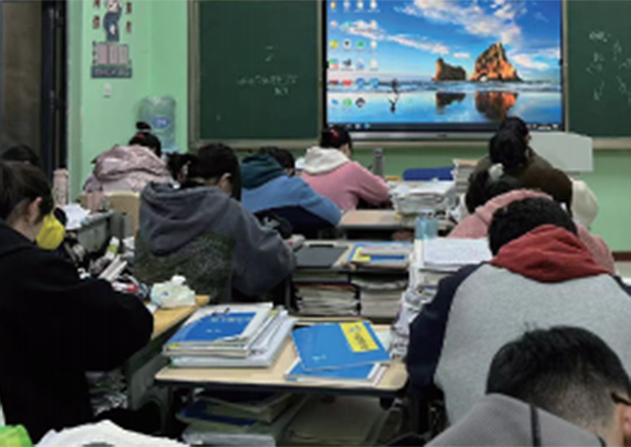 49042558.jpg 49042558.jpg