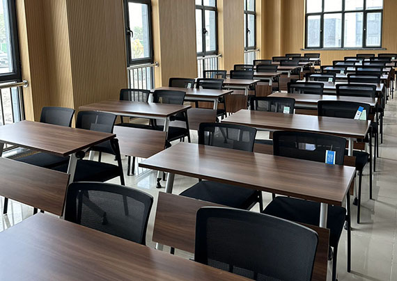 烏魯木齊行知復讀學校的環境怎么樣?舒適嗎?