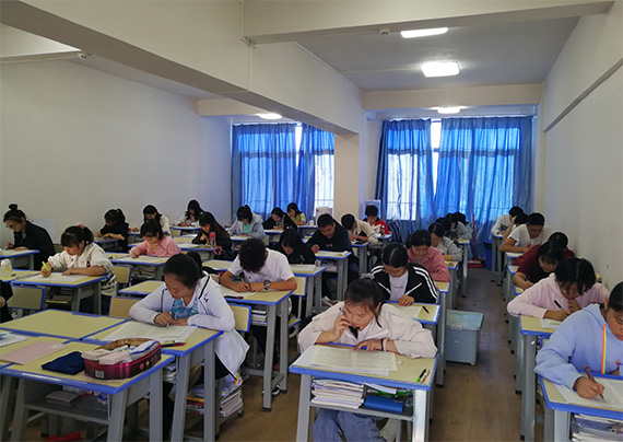 考試.jpg 考試.jpg