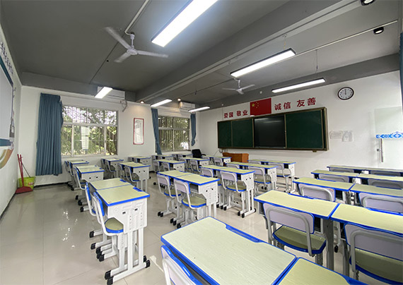 教室3.jpg 教室3.jpg