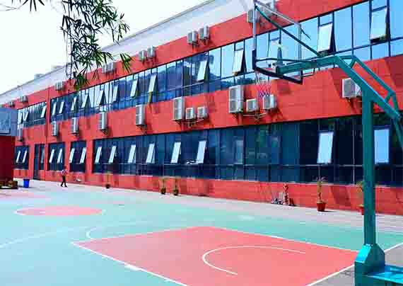 操場1.jpg 操場1.jpg