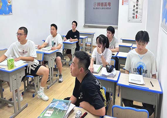 上課2 拷貝.jpg 上課2 拷貝.jpg