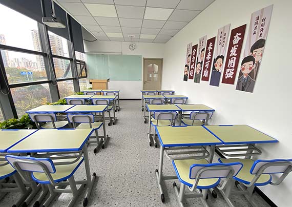 班課教室 拷貝.jpg 班課教室 拷貝.jpg