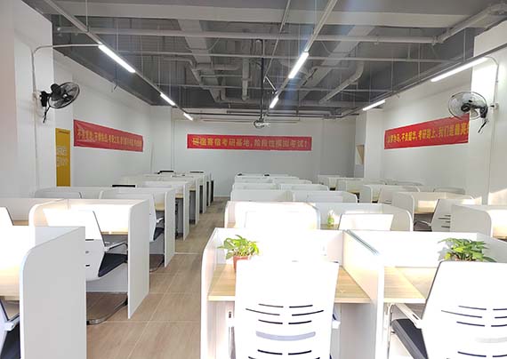 天津愛德培訓中心的校園環境好不好?設備齊全嗎?