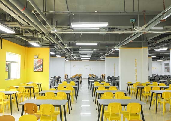 用餐2 拷貝.jpg 用餐2 拷貝.jpg